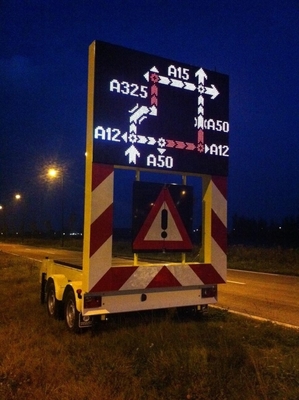 Het P10p25 aanhangwagen opgezet geleid scherm Mobiel Reclameaanplakbord