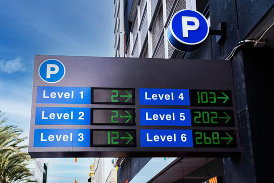 Van de openluchtp10-Parkeren LEIDENE de Tellende Systemen Vertoningsen12966 Auto